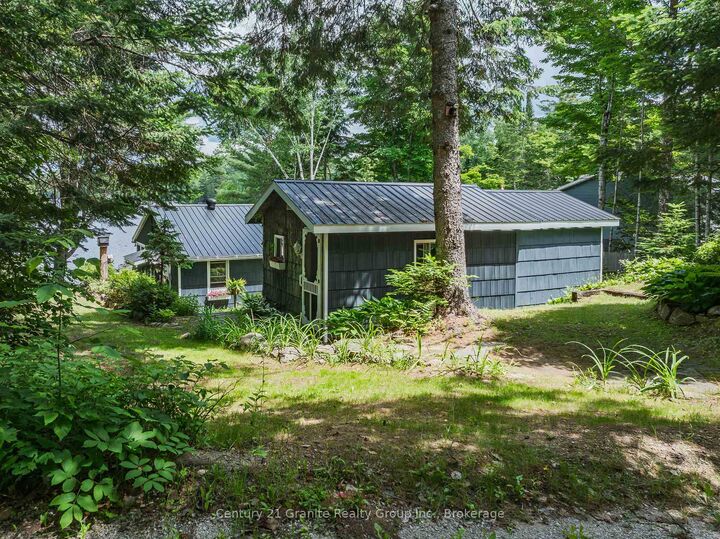 Property Photo: 1528 Dignan Road ON K0M 1S0