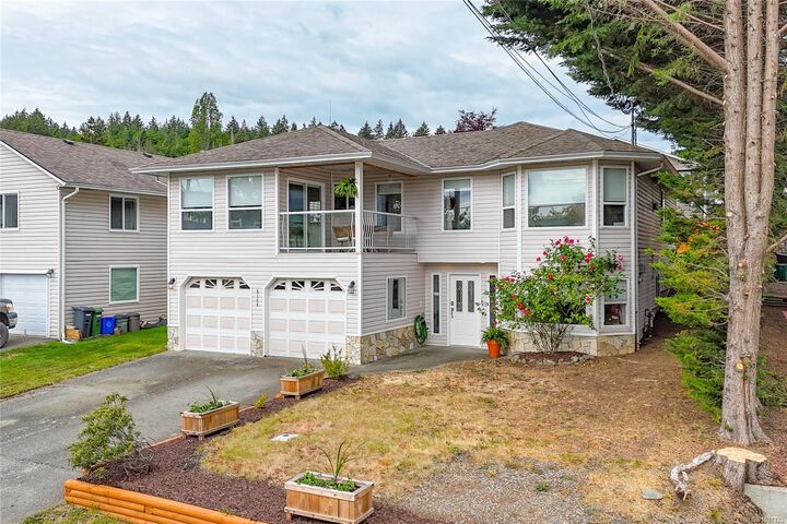 Property Photo:  8144 Arthur St  BC  