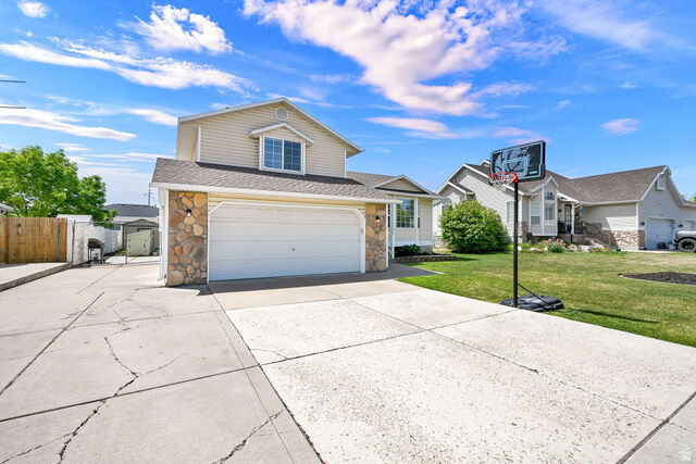 Property Photo:  771 W 4100 S  UT 84405 