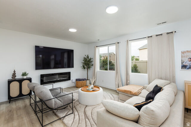 Property Photo:  1126 W Stonehaven Dr  UT 84054 