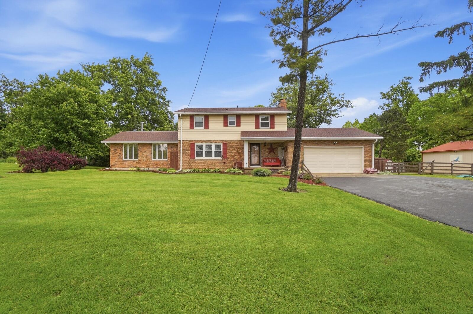Property Photo:  4170 Johnson Road  OH 45502 