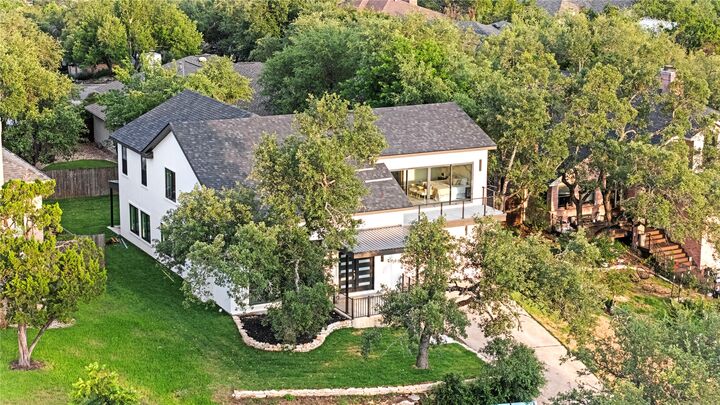 Property Photo: 10701 Scotland Well Drive TX 78750