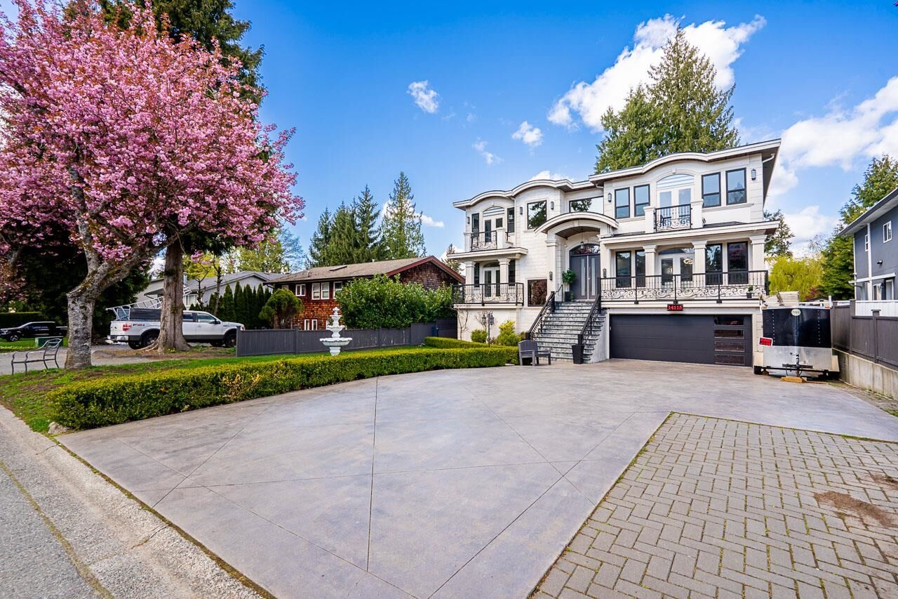 Property Photo: 14115 76 Avenue BC V3W 6K7