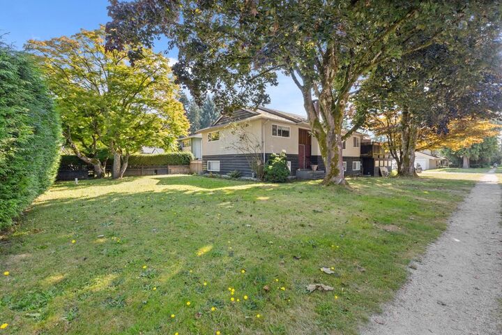 Property Photo: 6530 Dunbar Street BC V6N 1X8