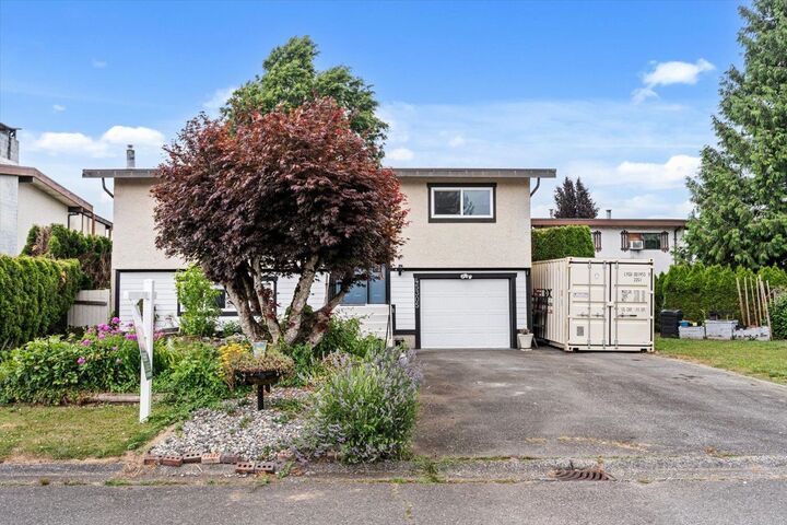 Property Photo: 45305 Paisley Avenue BC V2P 7B4