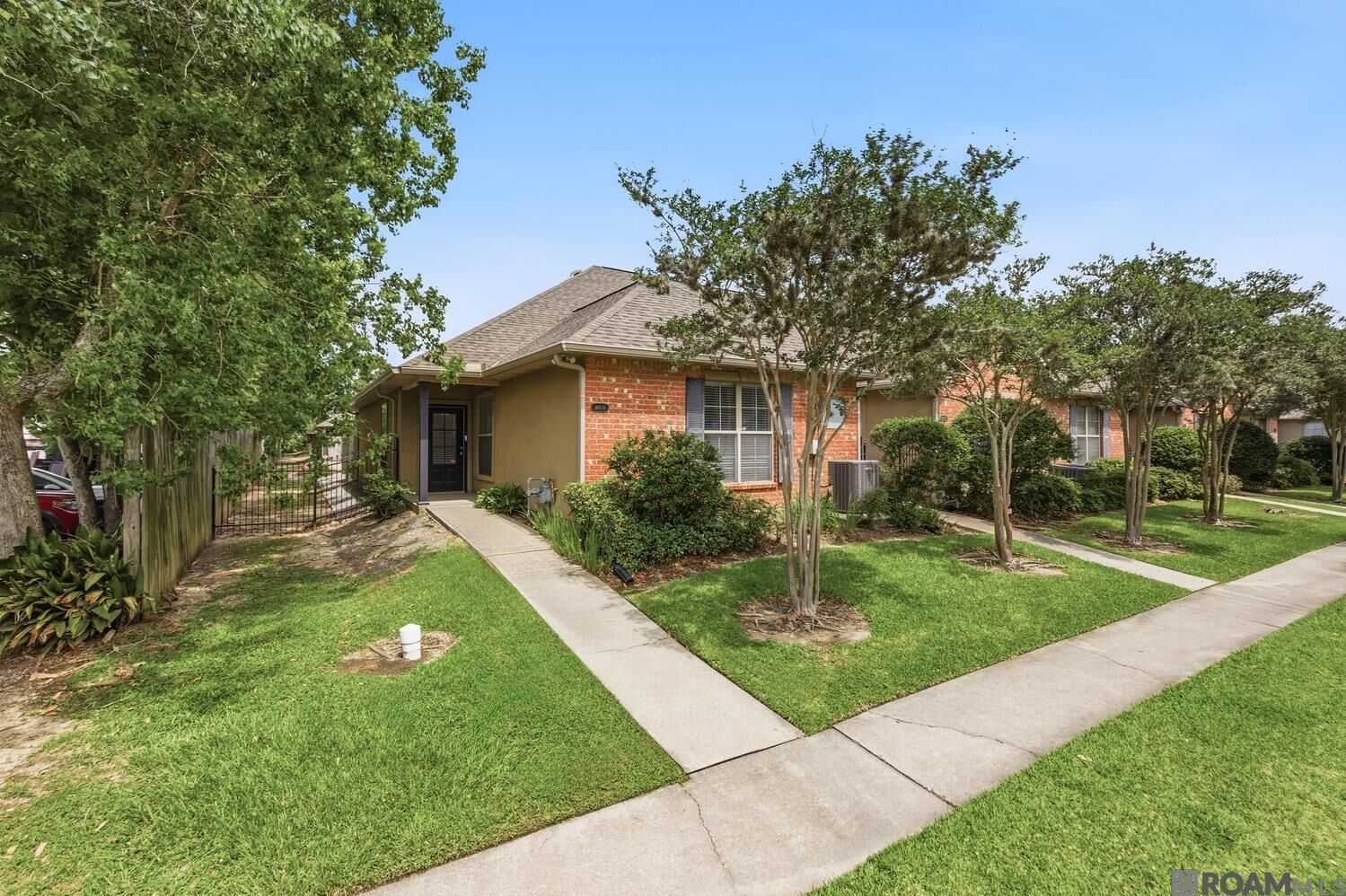 Property Photo:  4990 Jamestown Ave #59  LA 70808 