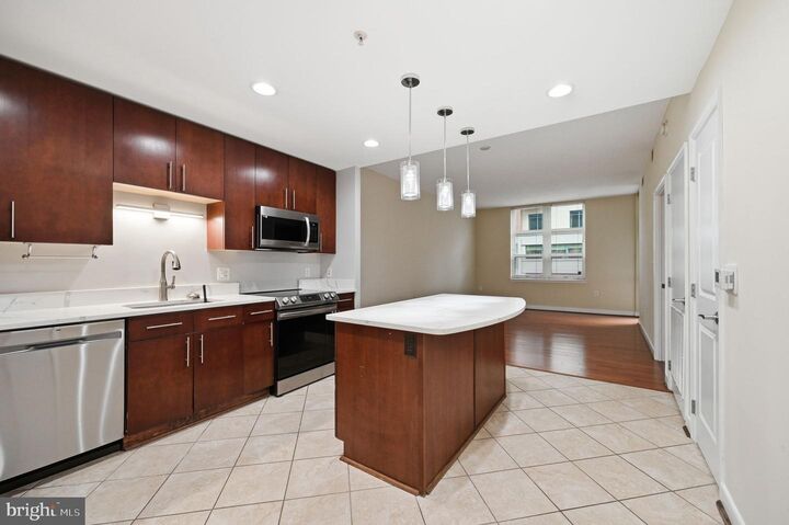 Property Photo: 157 Fleet Street 211 MD 20745