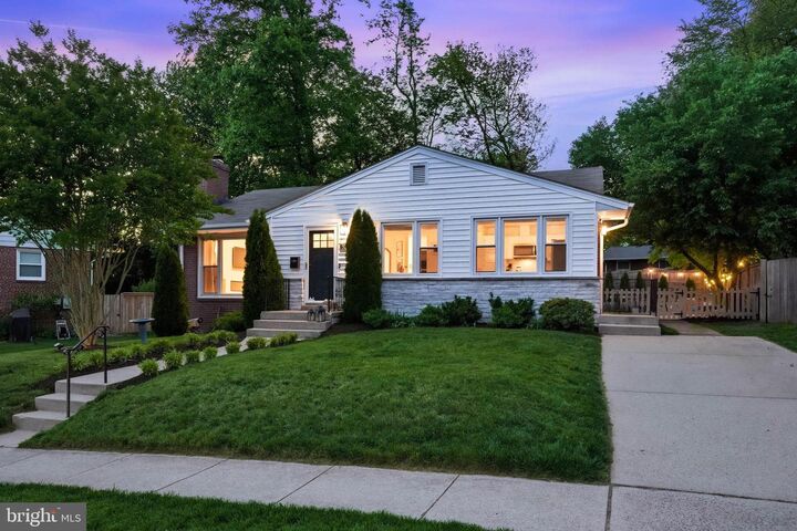 Property Photo: 5211 Flanders Avenue MD 20895
