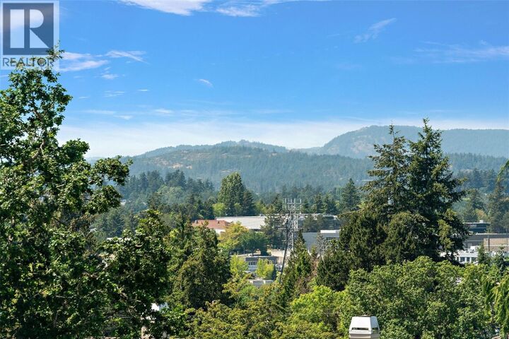 Property Photo:  858 Maltwood Terrace  BC V8X 5C7 