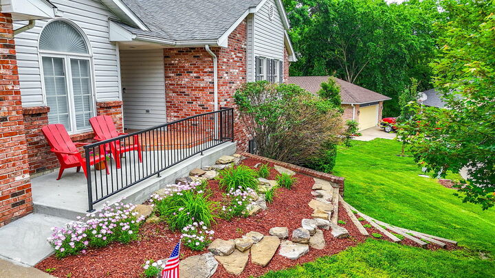 Property Photo: 2205 Hillshire Ct MO 65203