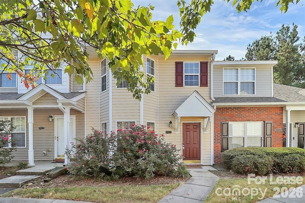 Property Photo:  915 Par One Court  SC 29715 