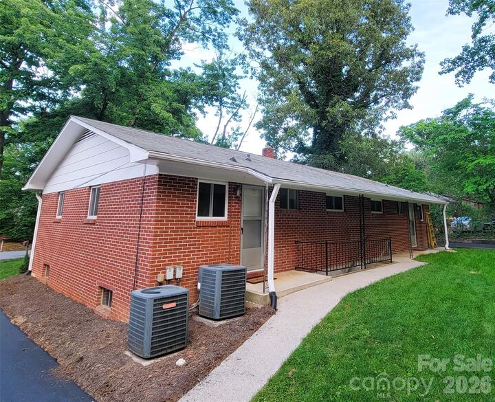 Property Photo: 25 Browndale Road NC 28805