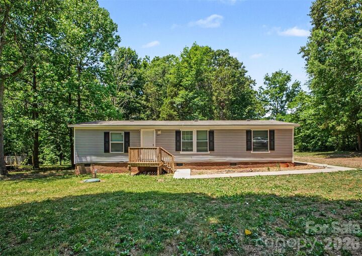Property Photo:  430 Charolais Drive  NC 28146 