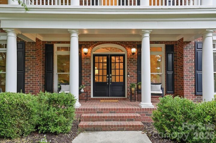 Property Photo:  1107 Doverstone Court  NC 28104 