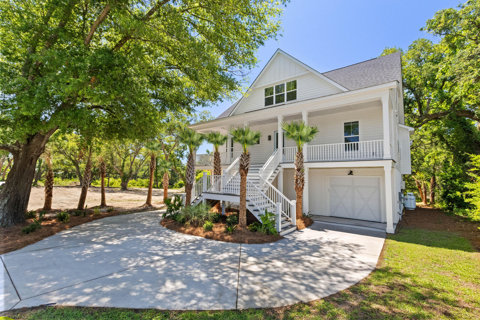 Property Photo:  19 Broadway Street  SC 29464 