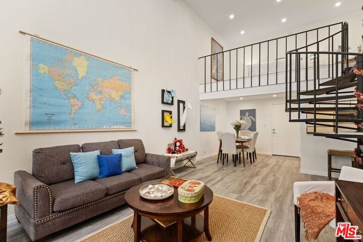 Property Photo: 1440 Veteran Ave CA 90024