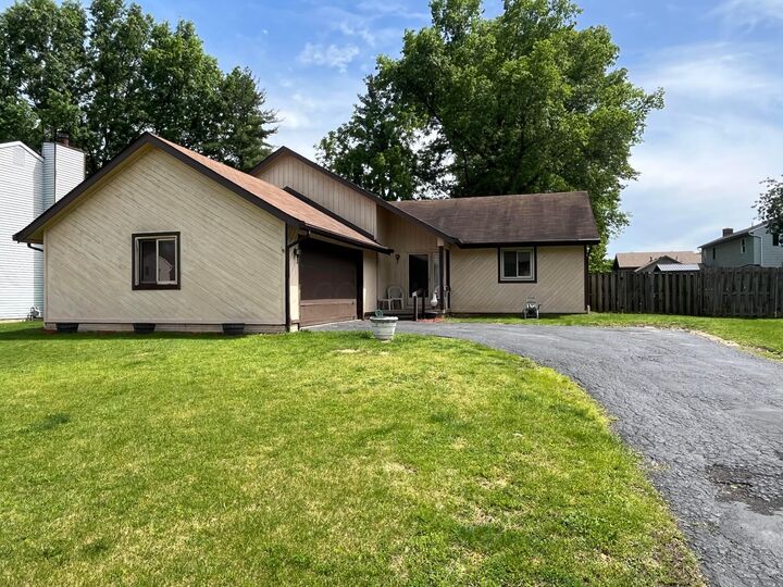 Property Photo:  6557 Rosedale Avenue  OH 43068 