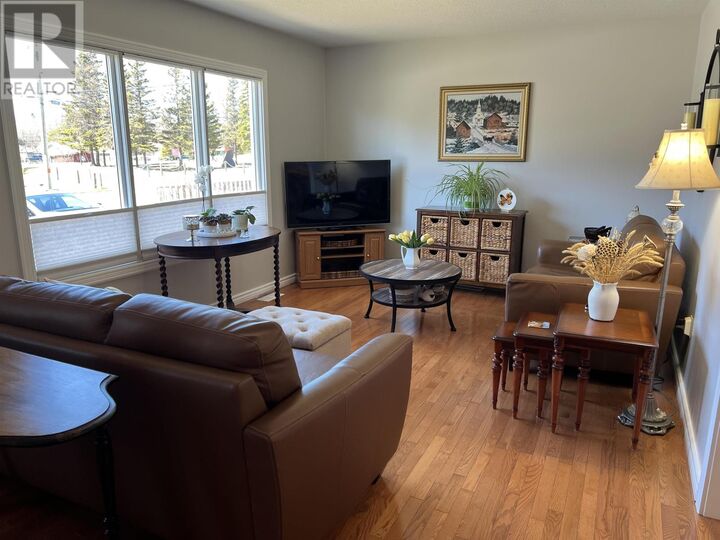 Property Photo:  1 McFarland St  ON P0T 2E0 
