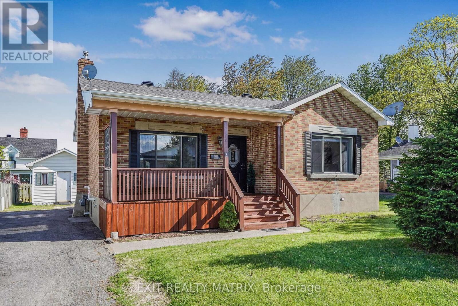 Property Photo:  589 Lafleche Road  ON K6A 1N3 