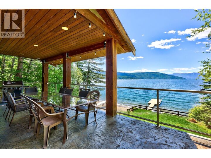 Property Photo: 6058 Davis Road BC V0E 1L0