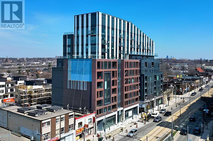 Property Photo:  1808 St. Clair Avenue West 409  ON M6N 1J5 