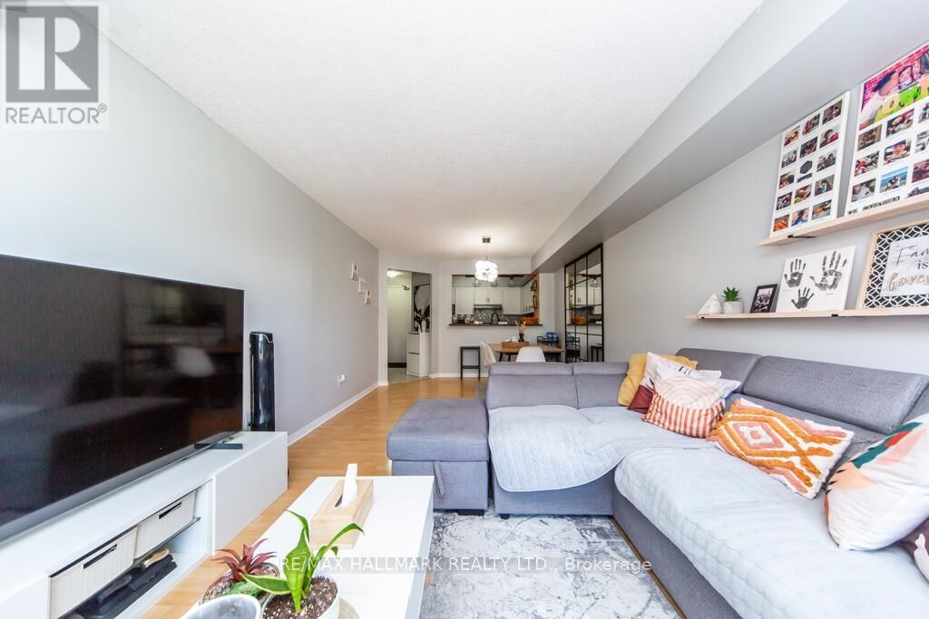 Property Photo:  410 McLevin Avenue 207  ON M1B 5J5 