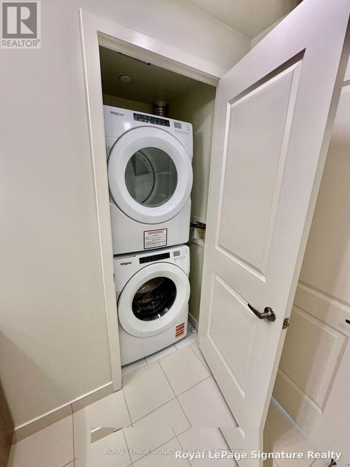 Property Photo: 38 Annie Craig Drive 4809 ON M8V 0G9