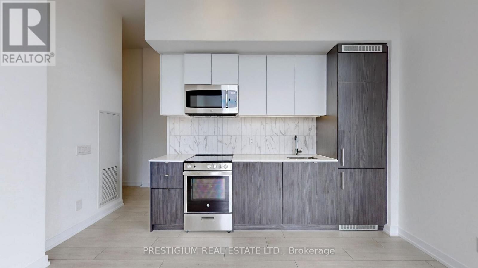 Property Photo:  500 Dupont Street 208  ON M6G 0B8 