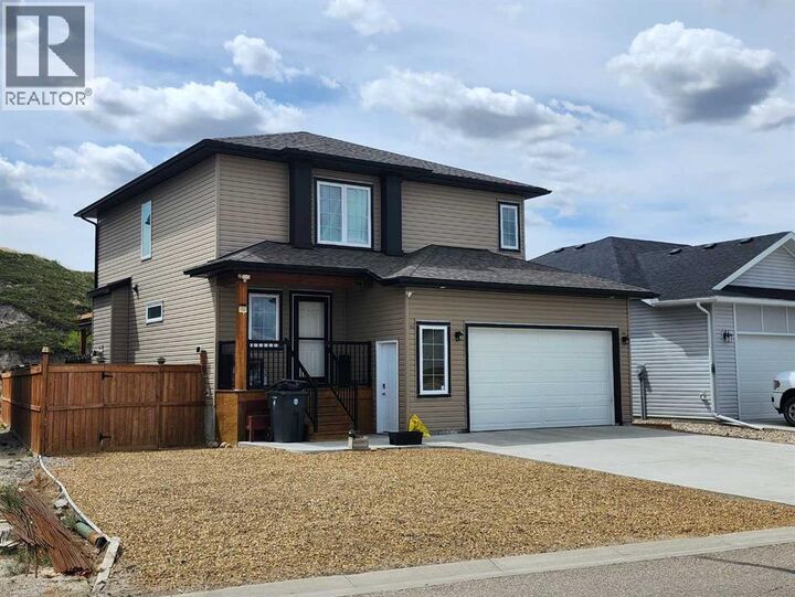 Property Photo:  153 10 Avenue  AB T0J 0Y6 