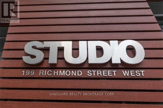 Property Photo: 199 Richmond Street West 513 ON M5V 0H4