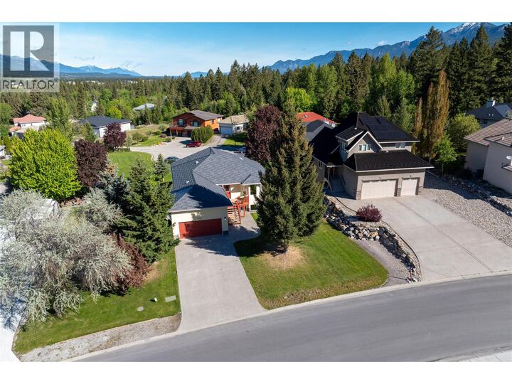Property Photo: 5045 Riverview Road BC V0B 1L1
