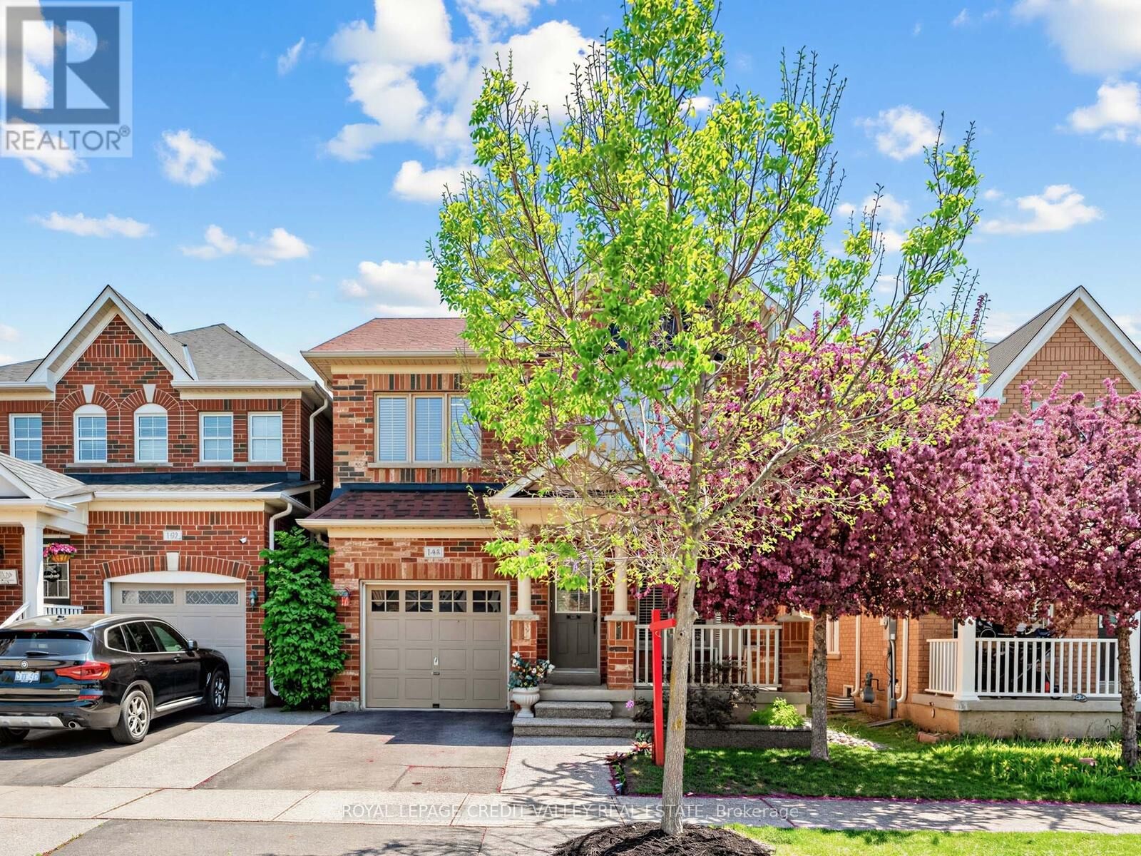 Property Photo:  144 McCready Drive  ON L9T 0V5 