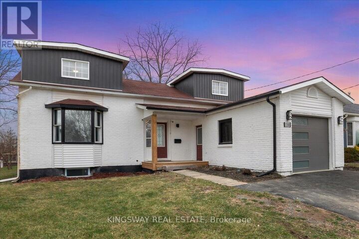 Property Photo:  1144 Fisher Avenue Upper  ON L7P 2L1 
