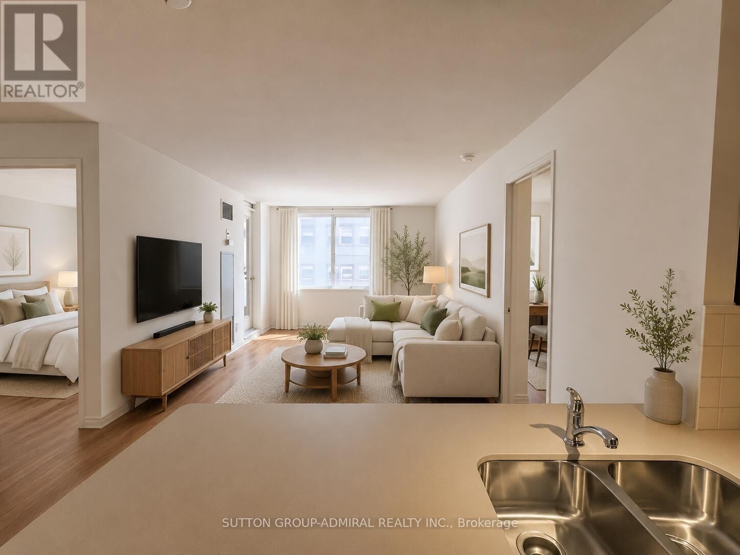 Property Photo:  736 Bay Street 403  ON M5G 2M4 