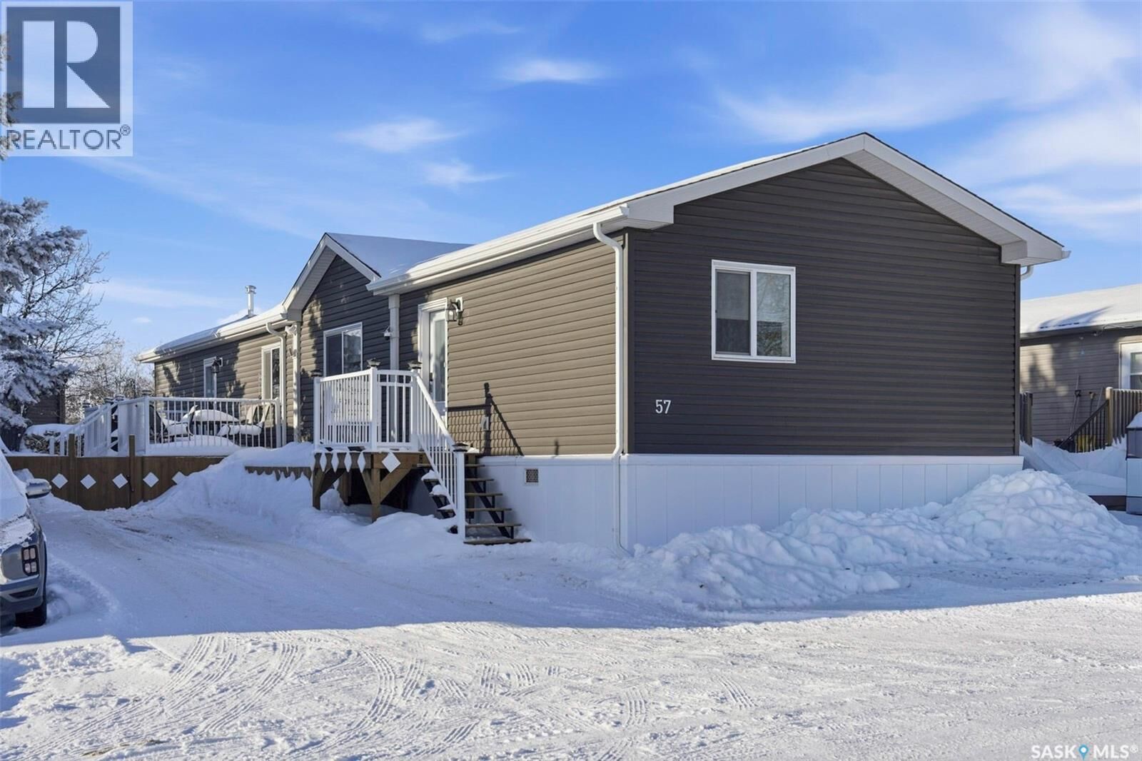 Property Photo: 57 Mulberry Road SK S7B 0A4