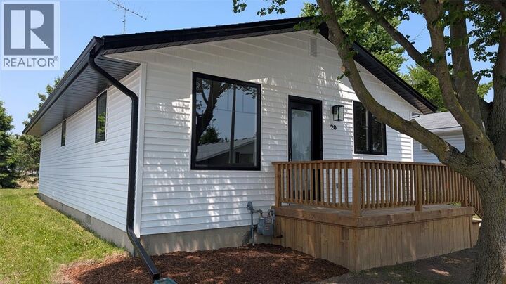 Property Photo:  2761 Oil Heritage Road 20  ON N0N 1P0 