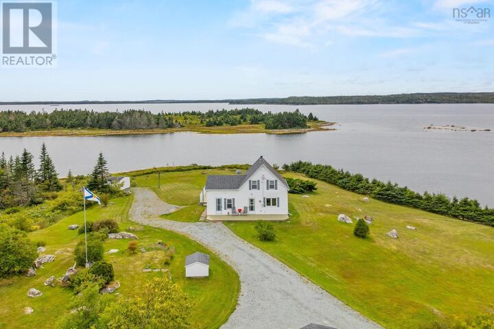 125 Powers Road — photo 1