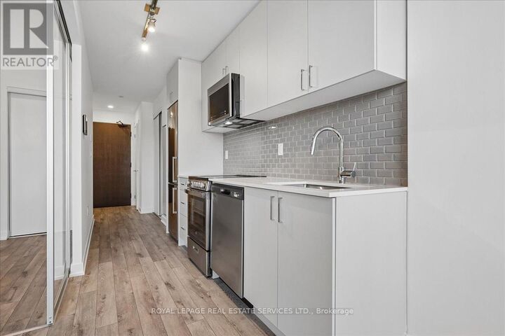 Property Photo:  1005 Dundas Street East 108  ON L6H 8C7 