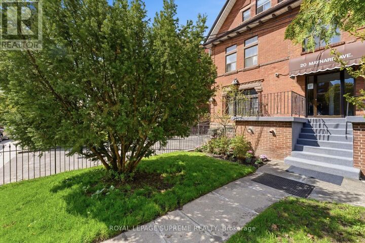 Property Photo:  20 Maynard Avenue  ON M6K 2Z9 