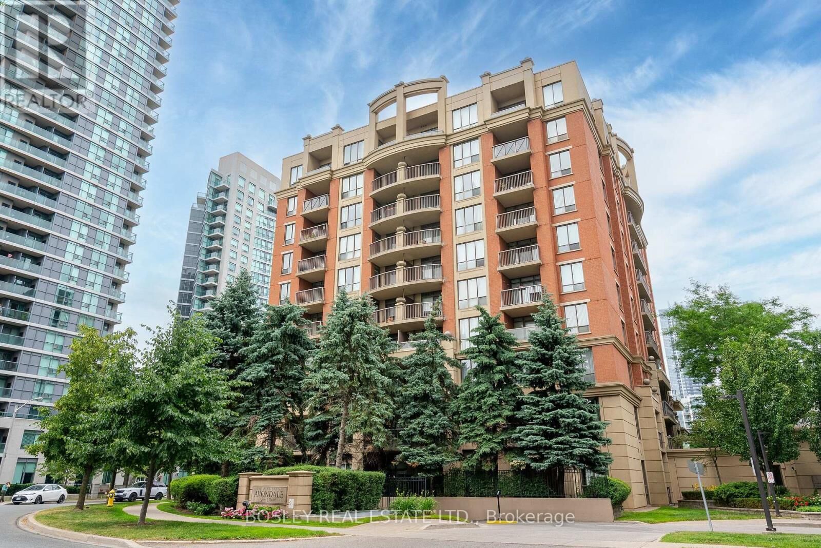 Property Photo:  51 Harrison Garden Boulevard East 306  ON M2N 7G4 