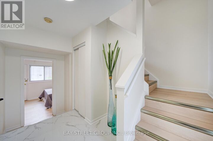 Property Photo:  108 Courville Coachway  ON M2J 3V7 