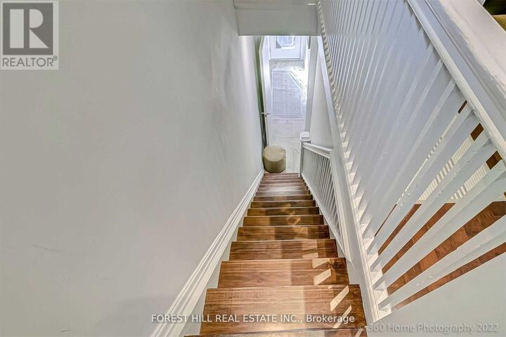 Property Photo: 373 Woodbine Avenue Upper ON M4L 3P7