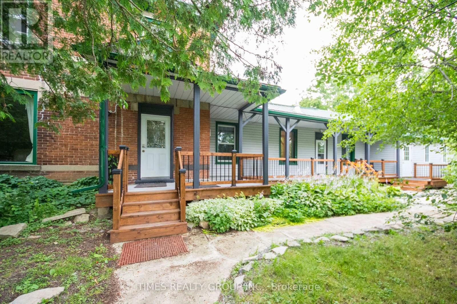 Property Photo: 10 - 12 Murney Street ON K8P 3N6