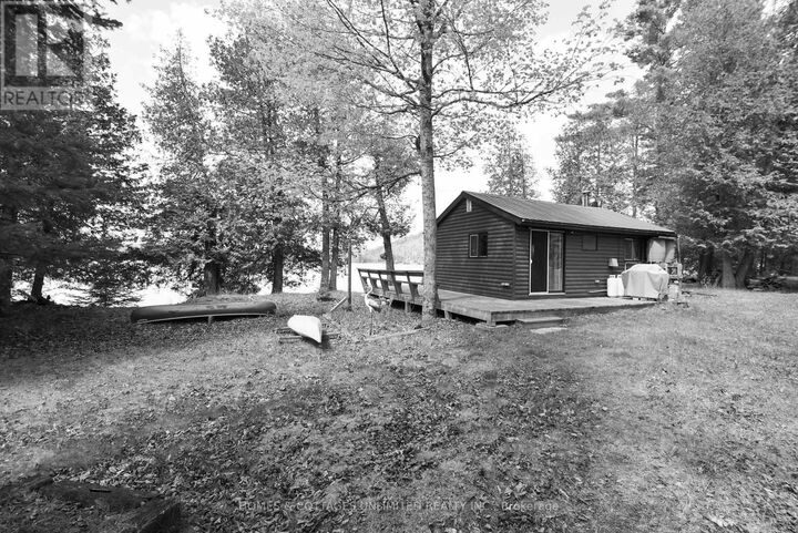 Property Photo: 2102 Clyde Lake Lane ON K0G 1K0