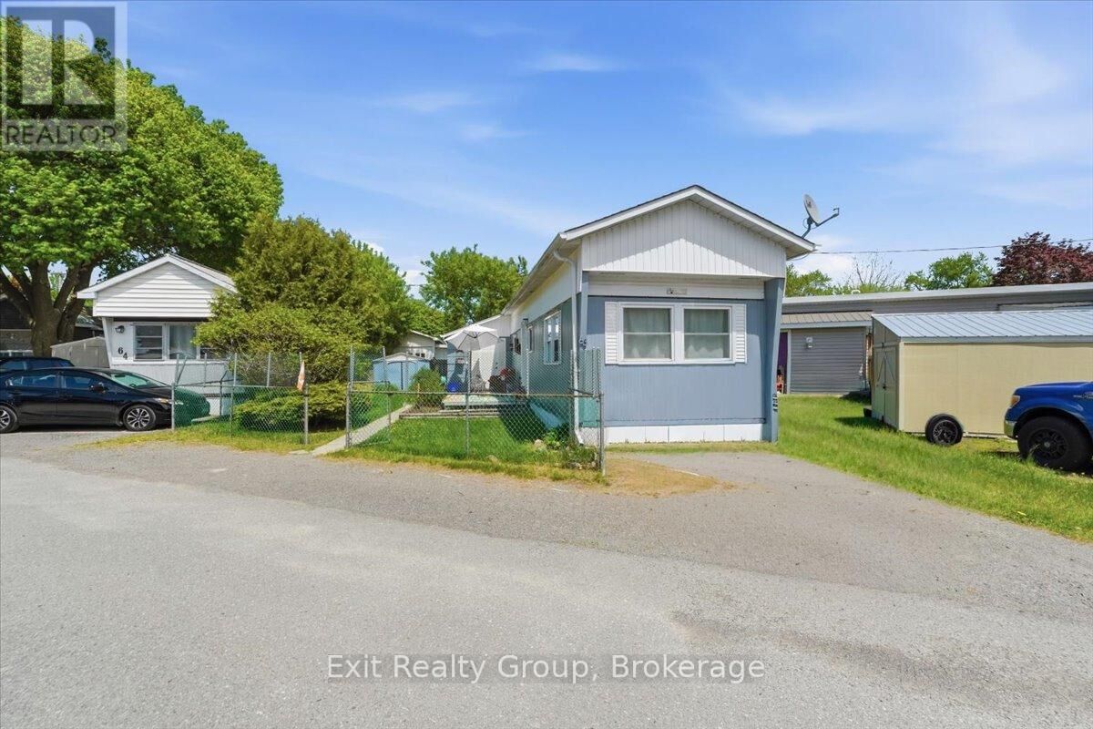 Property Photo: 63 Whites Road 63 ON K8V 5P5