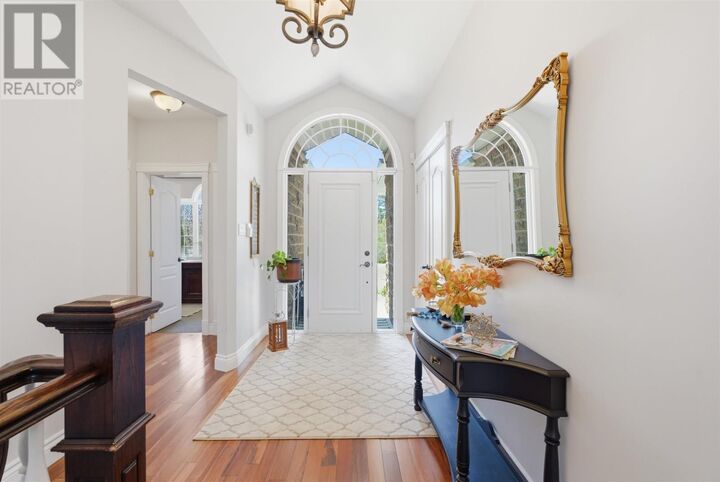Property Photo:  44 Oak Rd  ON P0R 1B0 