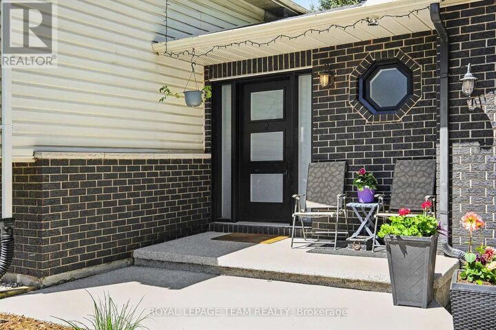 Property Photo: 3229 Wild Cherry Drive ON K0A 2W0