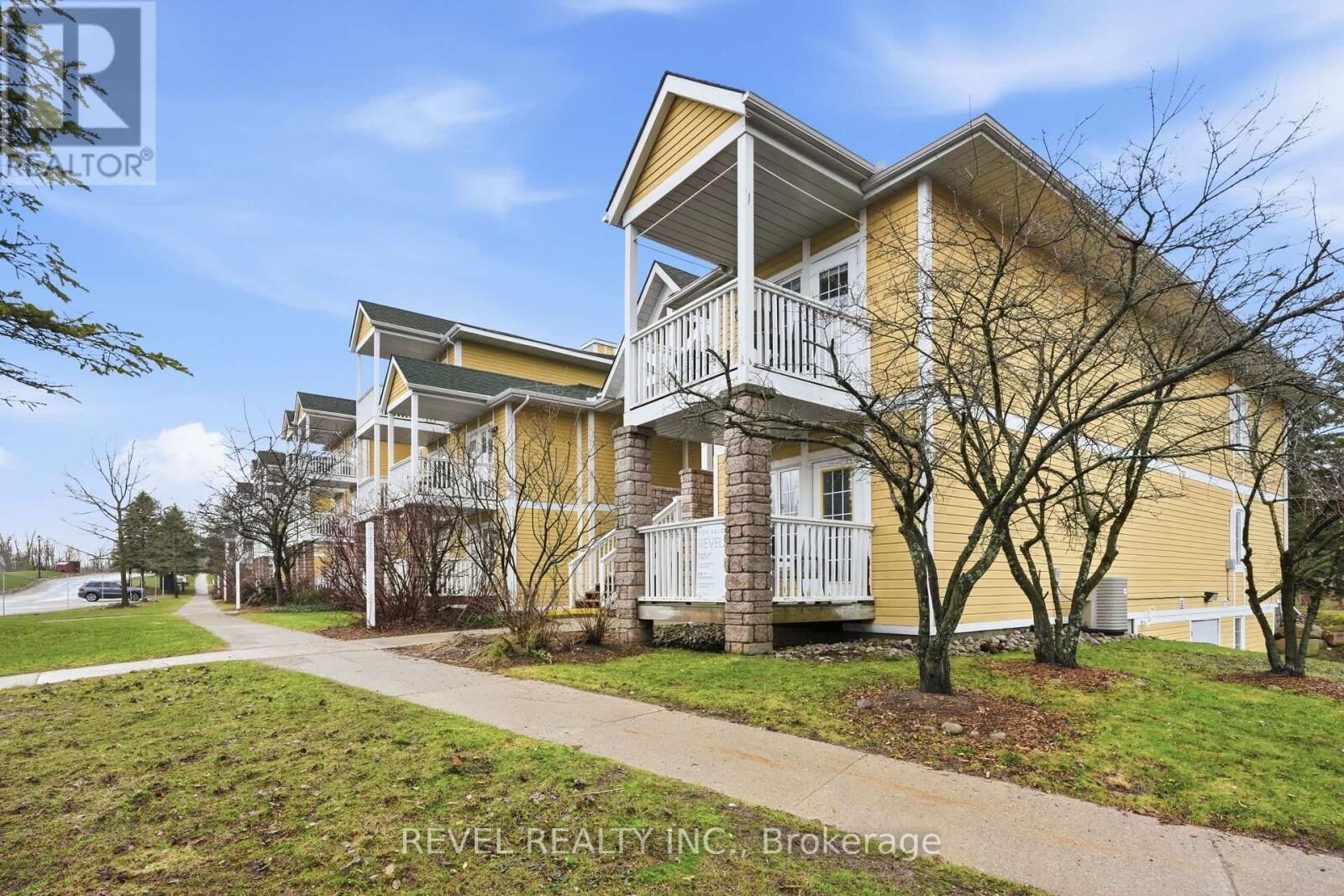 Property Photo: 90 Highland Drive 2106 ON L0L 2L0