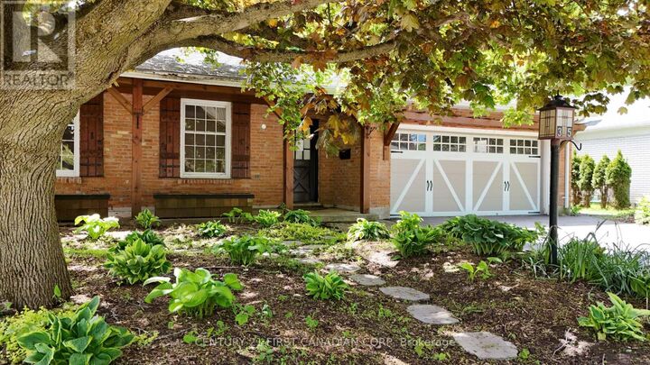 Property Photo: 35 Benson Crescent ON N5X 2B1