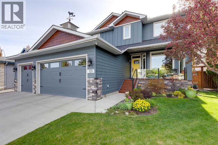 Property Photo: 89 Douglasdale Crescent Southeast AB T2Z 3A2